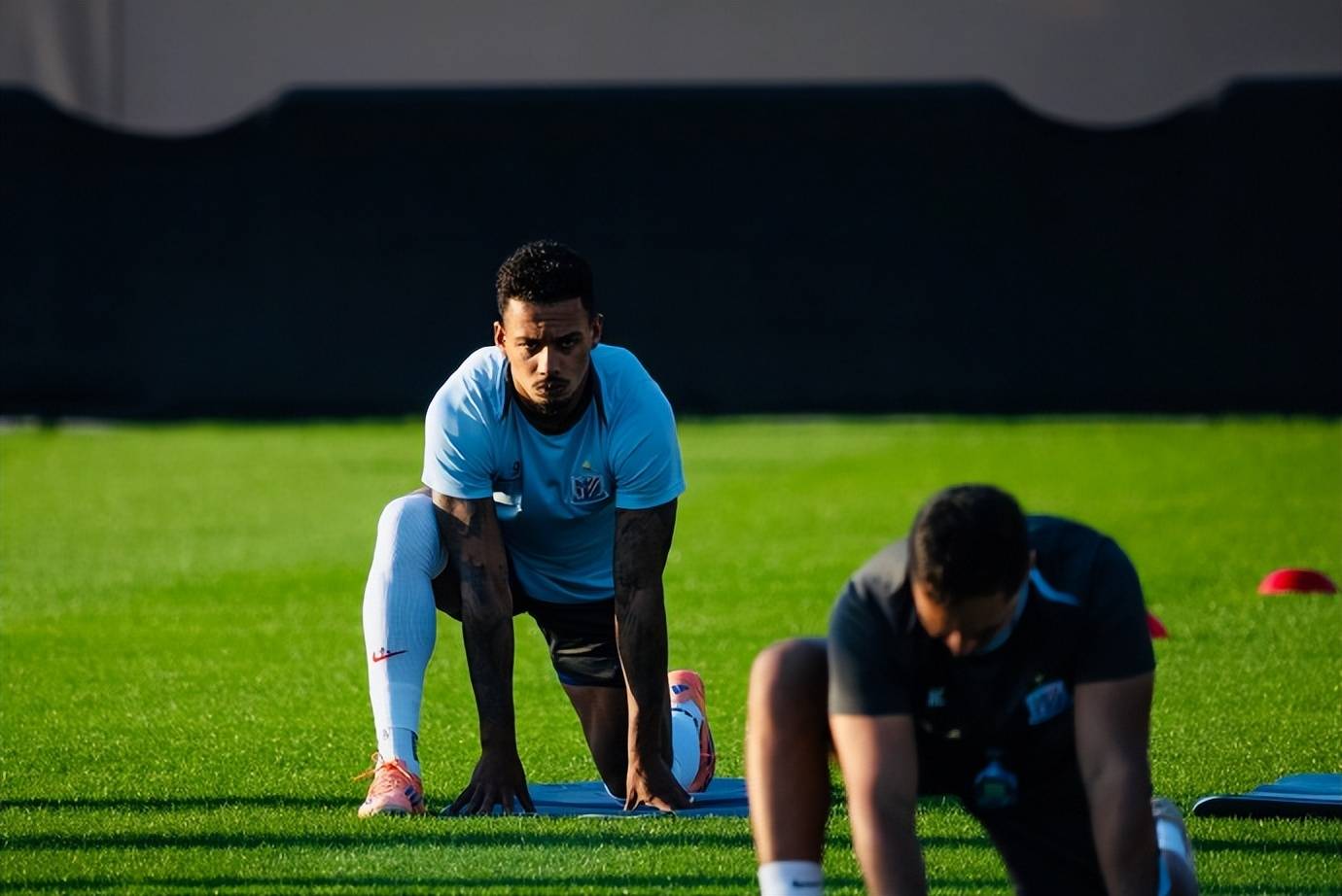 包含集结日体能课后，马德里竞技复出首秀备战中超，媒体盛赞，资深球员宣示担当的词条-kaiyun